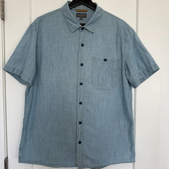 L.L. Bean Signature Chambray Short Sleeve Button Front Slim Fit L - Picture 1 of 4